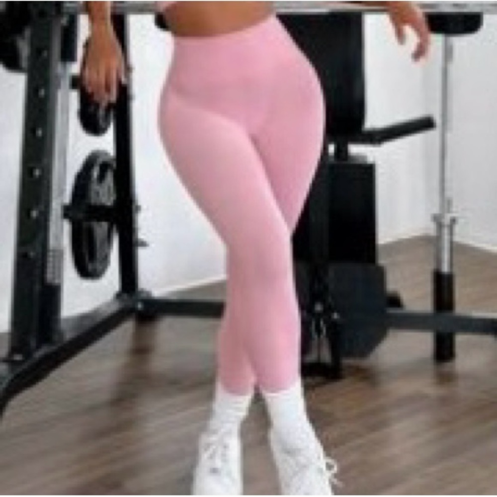 Seamless High Stretch Solid Wide Waistband Pink/ Never worn